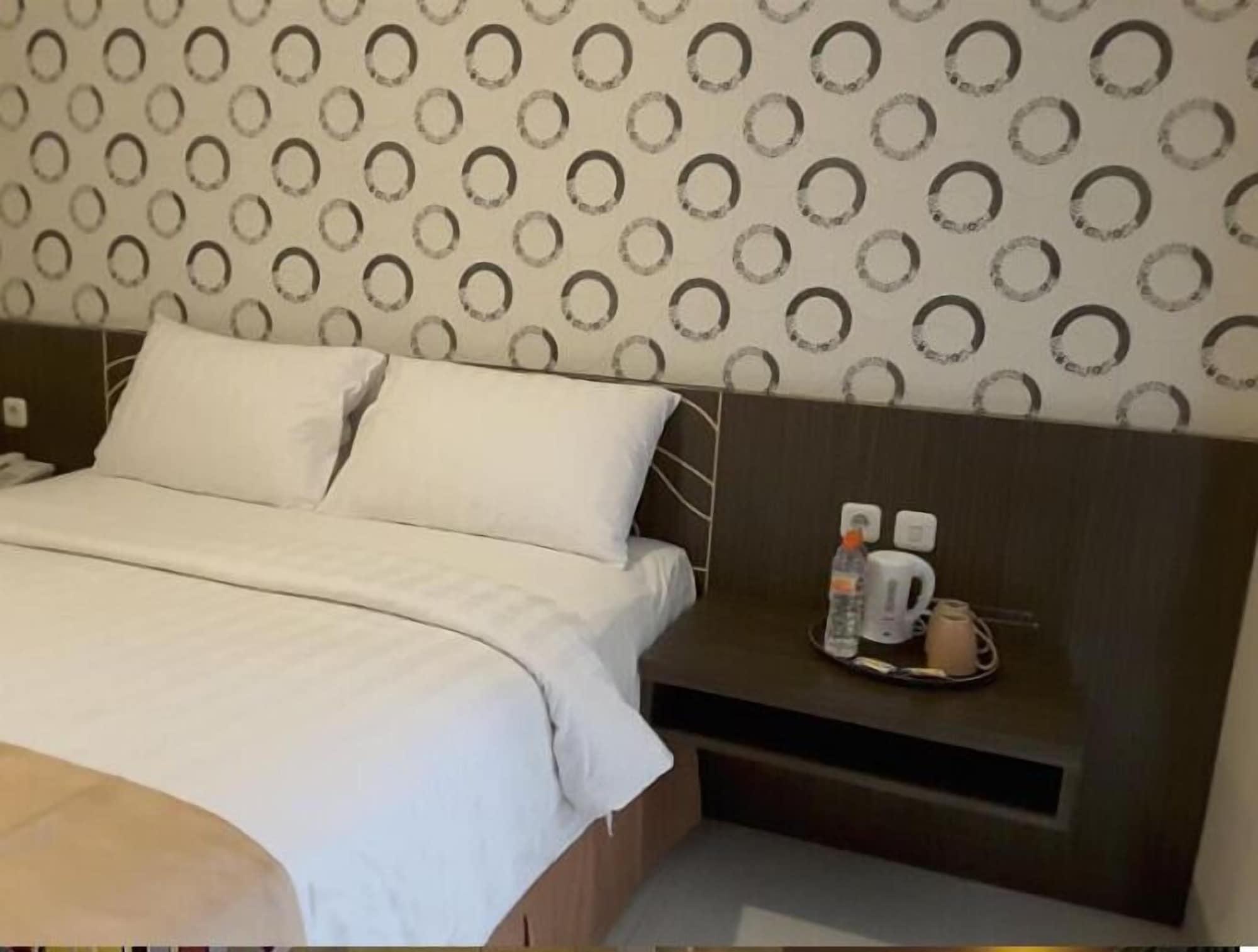 Nutana Hotel Mataram Kültér fotó
