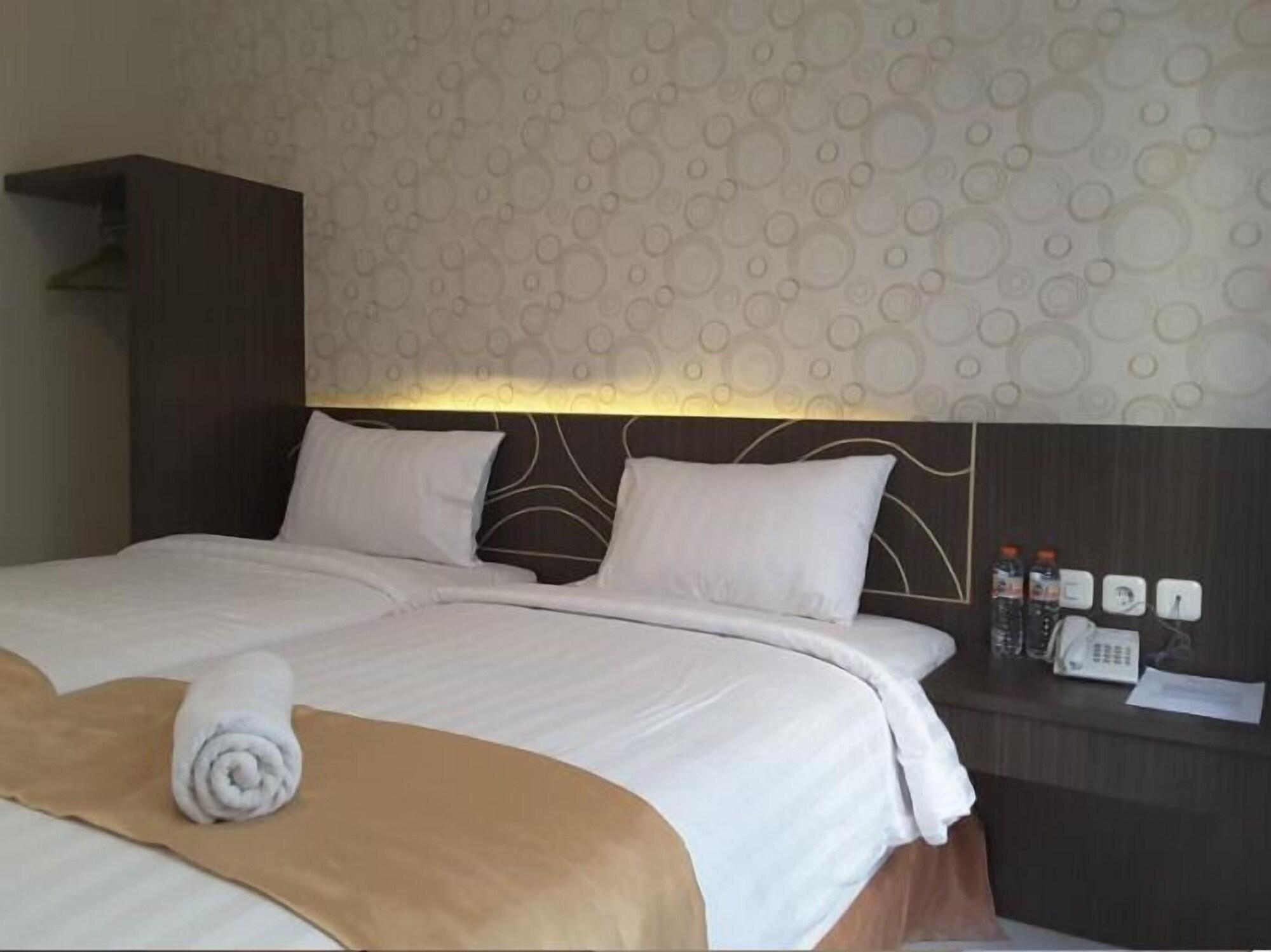 Nutana Hotel Mataram Kültér fotó
