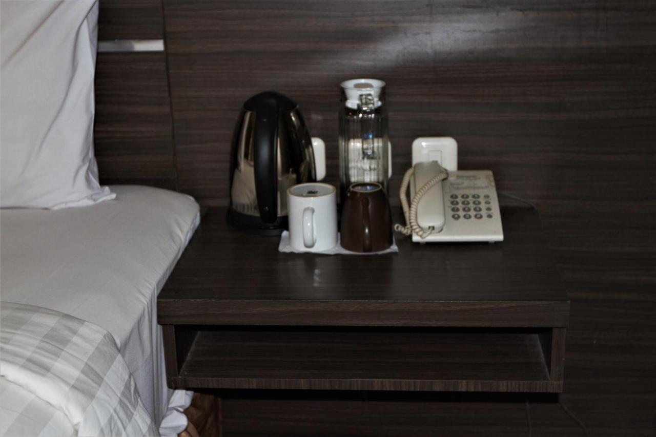 Nutana Hotel Mataram Kültér fotó