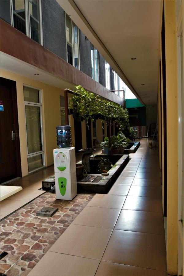 Nutana Hotel Mataram Kültér fotó