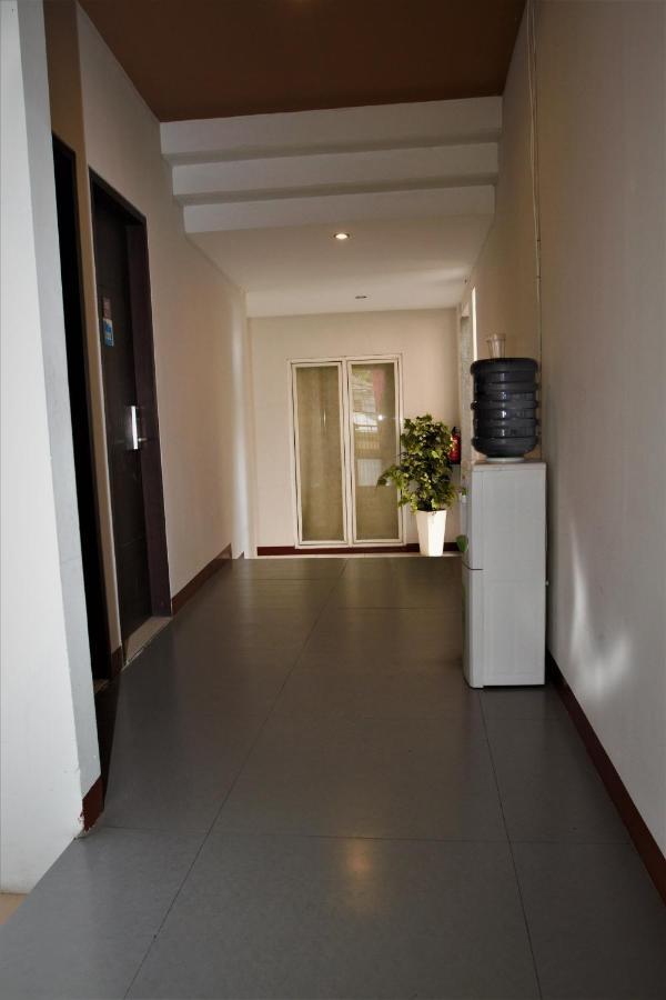 Nutana Hotel Mataram Kültér fotó