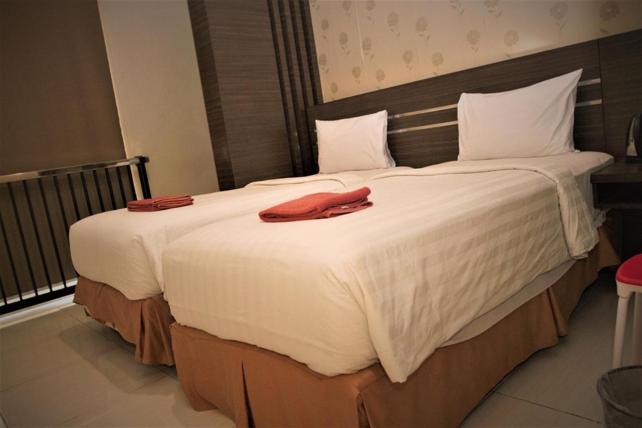 Nutana Hotel Mataram Kültér fotó