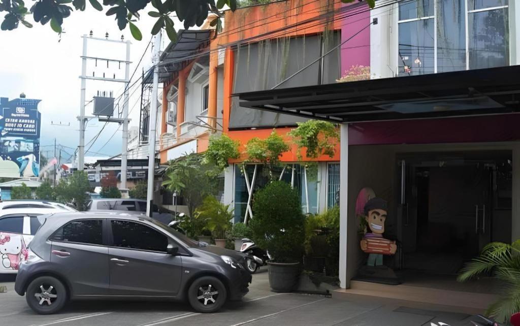 Nutana Hotel Mataram Kültér fotó