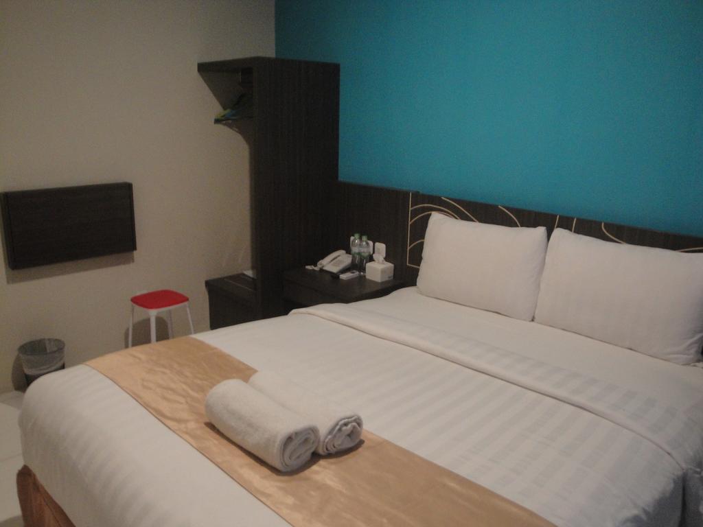 Nutana Hotel Mataram Kültér fotó