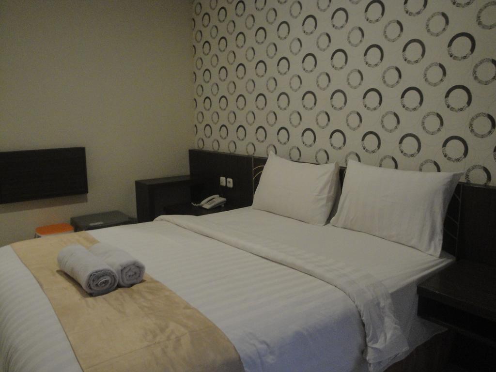 Nutana Hotel Mataram Kültér fotó